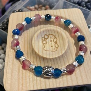 Pink and blue dyed agate bracelet.